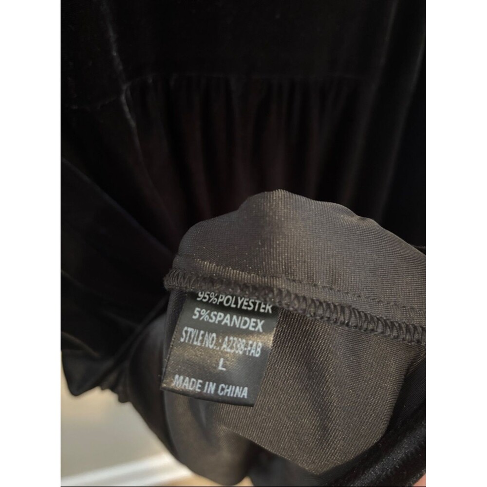 fab'rik Black Velvet Button-Down Shirt size large - Picture 5 of 5